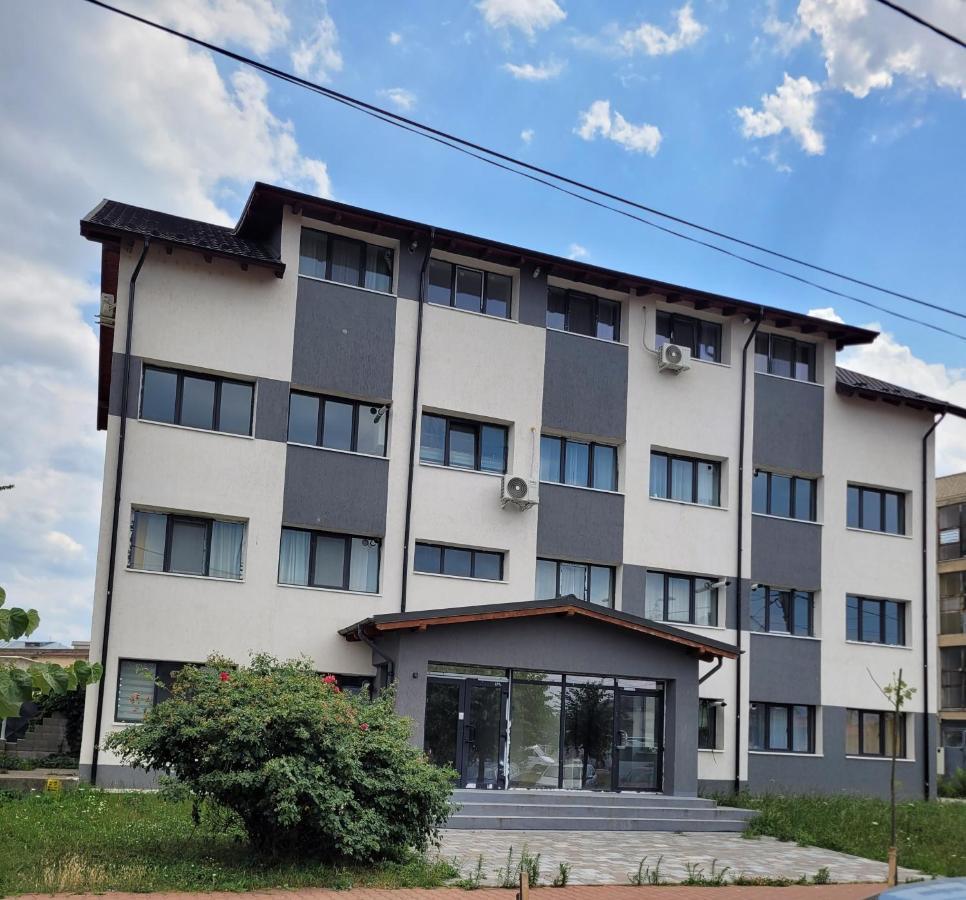 Studio Home Onesti Ngoại thất bức ảnh